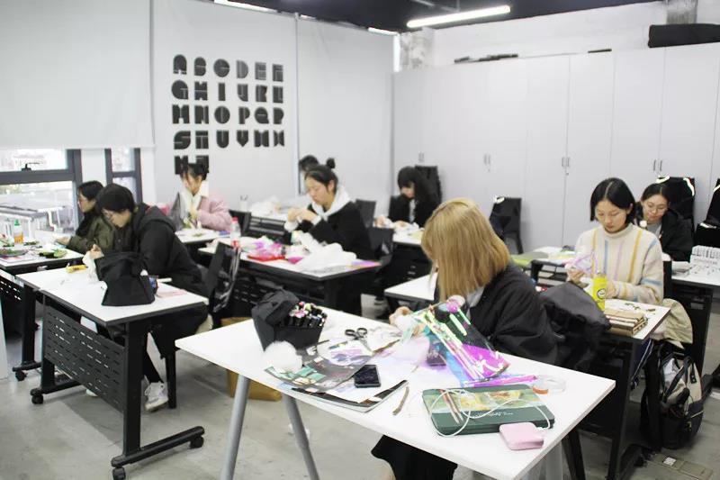 13: 30  創(chuàng)意測試開始