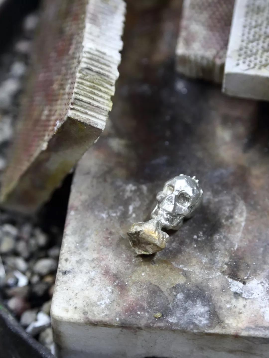 學員們都發(fā)揮了巧思，制作出專屬于自己的首飾物件