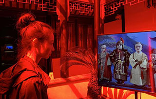 預科開學第一課 | 美術(shù)館、旅游大巴、微信群，藝術(shù)課無處不在！