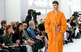 你與時(shí)尚大秀的距離，是星辰大海還是一步之遙？