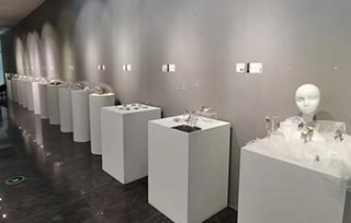 院校傳真 | 后浪逐夢(mèng)，獻(xiàn)禮百年——魯迅美術(shù)學(xué)院工藝美術(shù)系首飾畢業(yè)作品展