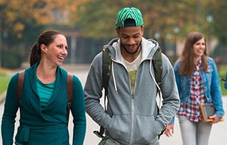 UCAS公布2025申請(qǐng)季最新數(shù)據(jù)，中國(guó)學(xué)生創(chuàng)近十年最高紀(jì)錄？